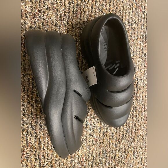 NWT UGG Sport Yeah Clog - Black - Picture 7 of 14